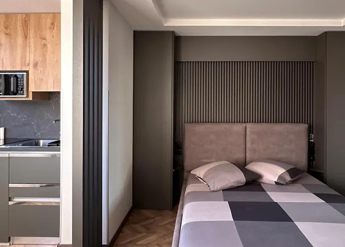 21 Dream Apartment *